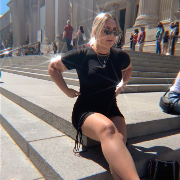 Meet your Posher, Alexis - Picture 2 of 4